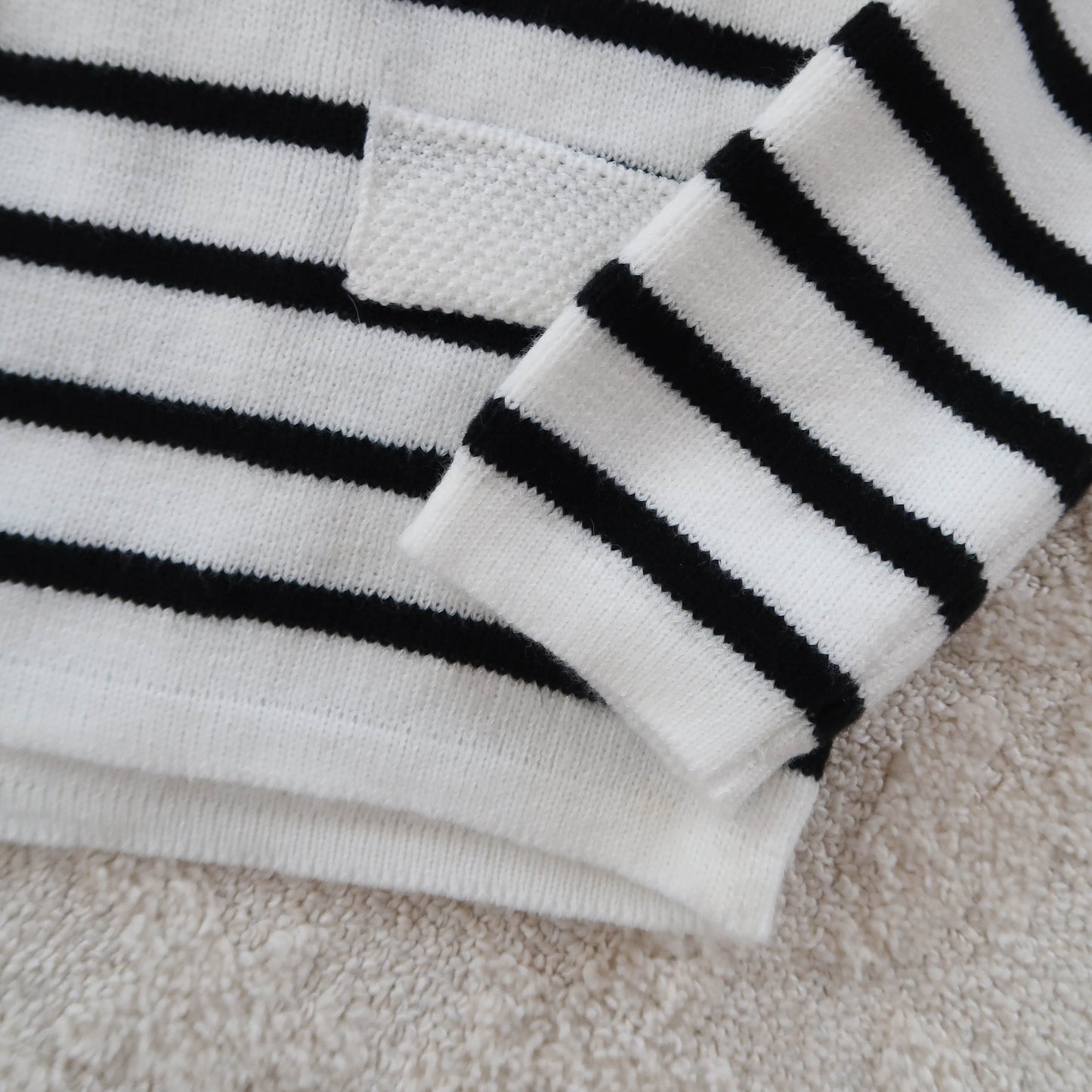 The Mon Amie Cardigan - Black