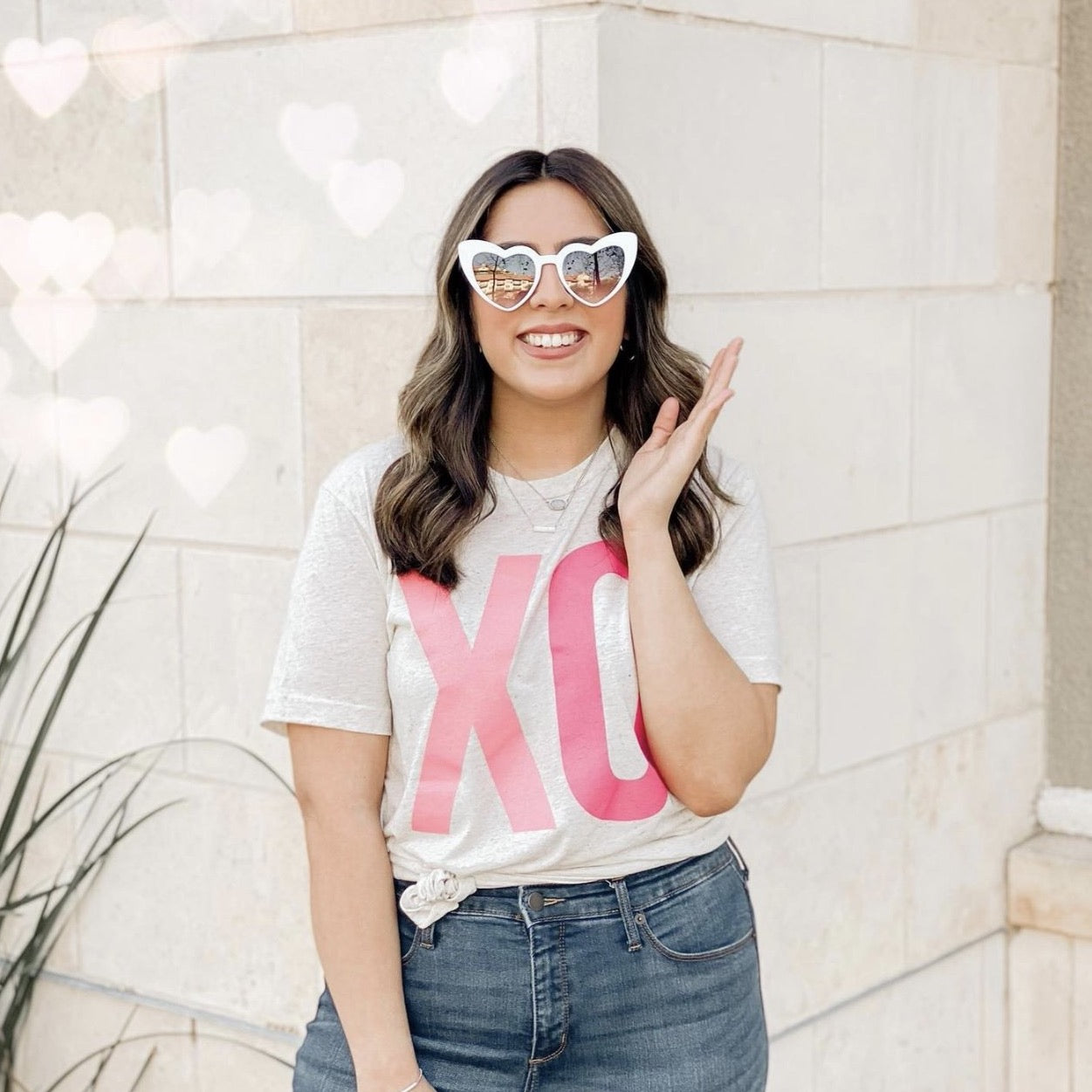 XO Graphic Tee